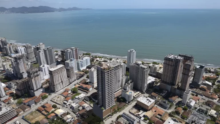 Imagem Apartamento à venda em Porto Belo, Balneário Perequê, com 3 quartos, 120m2