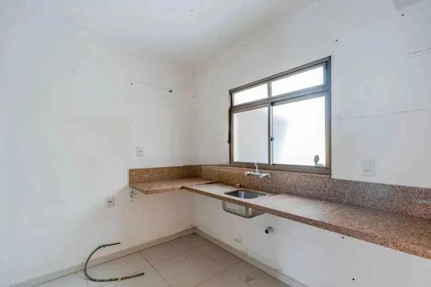 Imagem Casa em condomínio com 3 dormitórios, suíte, sótão e lazer completo - 106m²