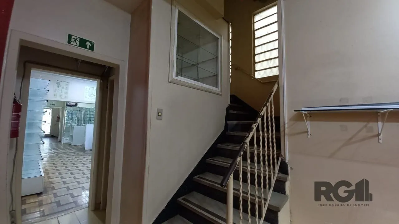 Imagem Vende Prédio com 357,83m²