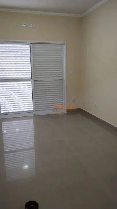 Imagem Sobrado com 4 dormitórios à venda, 309 m² por R$ 1.500.000,00 - Centro - Arujá/SP