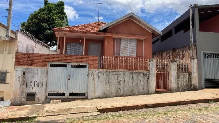 Foto do imóvel JD Bela Vista, Casa 115m², 02 quartos, quintal grande em Rua Comendador Leite