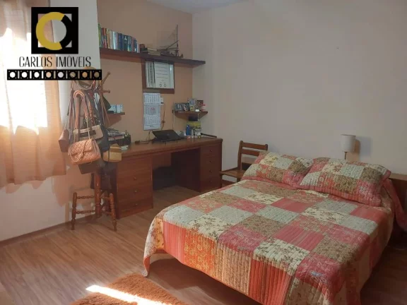 Imagem Apartamento na Ponta da praia com 3 dormitórios e 162m²