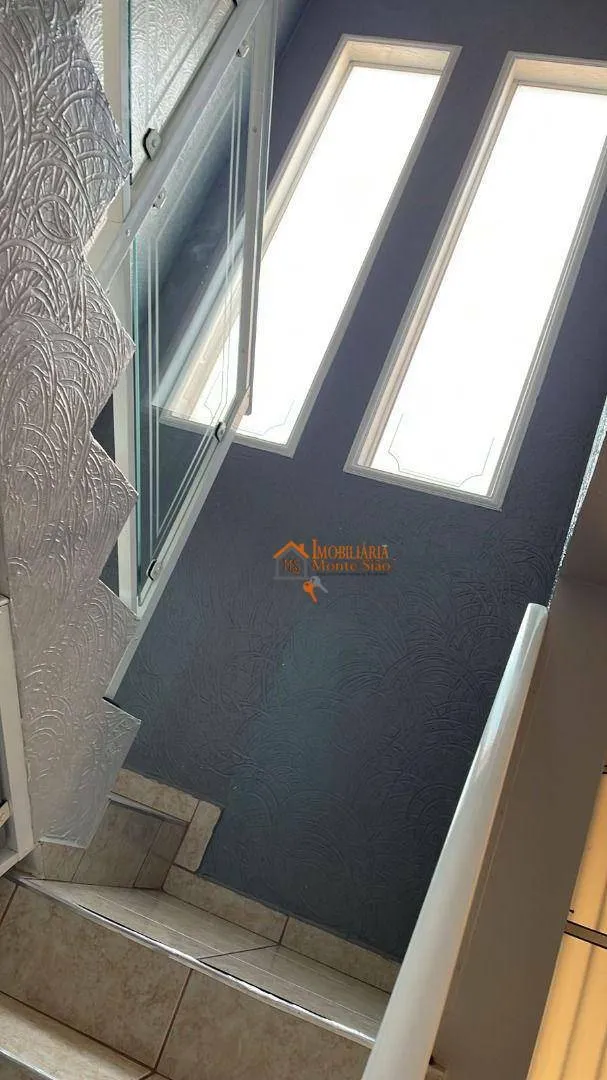 Imagem Sobrado com 2 dormitórios à venda, 216 m² por R$ 630.000,00 - Jardim Monte Carmelo - Guarulhos/SP