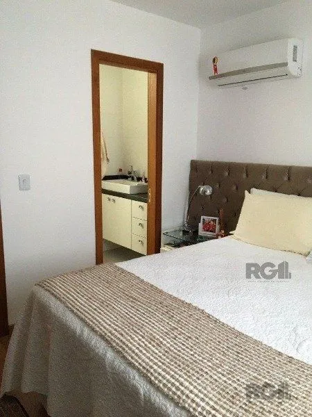 Imagem Casa em Condomínio fechado