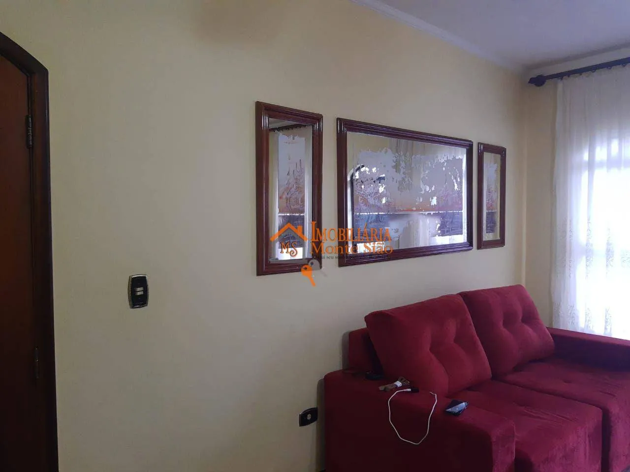 Imagem Sobrado com 3 dormitórios à venda por R$ 649.000,00 - Vila Carmela I - Guarulhos/SP