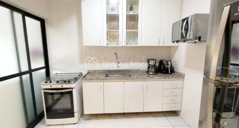 Imagem Apartamento à venda no bairro Mansões Santo Antônio em Campinas, SP.
A sala de estar e jantar sã...