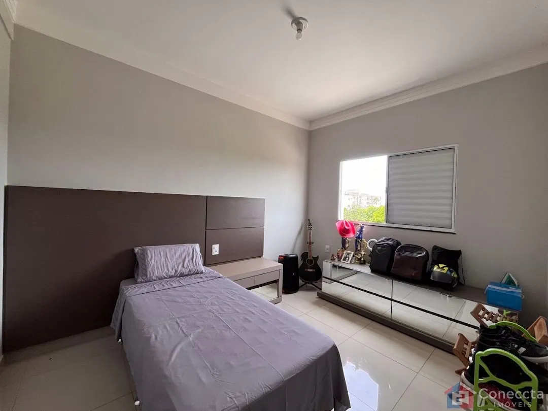 Imagem Apartamento com 2 dormitórios à venda, 57 m² por R$ 260.000,00 - Laranjeiras - Patos de Minas/MG