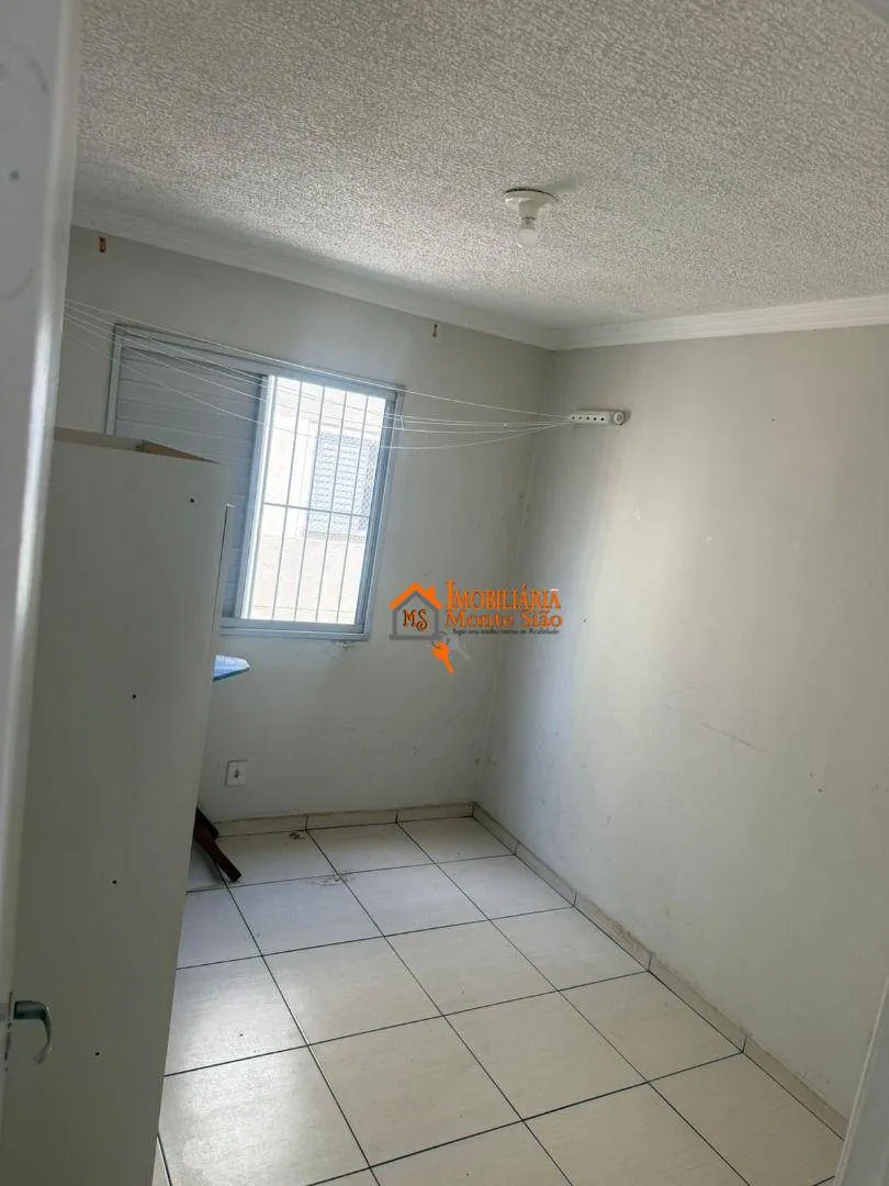 Imagem Apartamento com 3 dormitórios à venda, 62 m² por R$ 350.000,00 - Jardim São Domingos - Guarulhos/SP