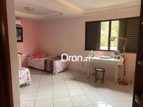 Imagem Sobrado à venda, 340 m² por R$ 1.950.000,00 - Jardim Florença - Goiânia/GO