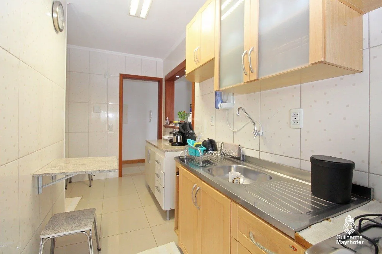 Imagem Apartamento de dois quartos e uma vaga de garagem no bairro Tristeza em Porto Alegre