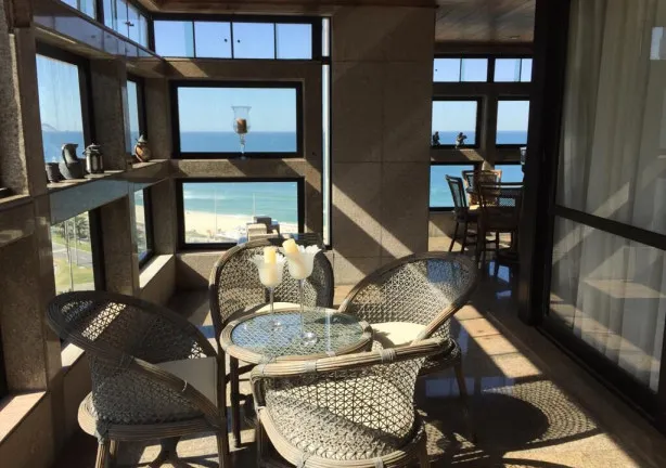 Imagem Apartamento com 4 Quartos à Venda, 247 m² em Barra da Tijuca - Rio de Janeiro