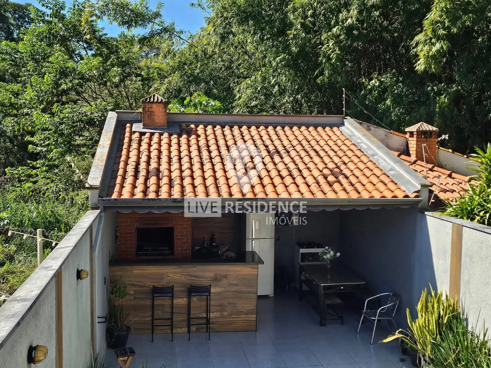 Imagem Sobrado moderno com espaço gourmet para receber a família e amigos!