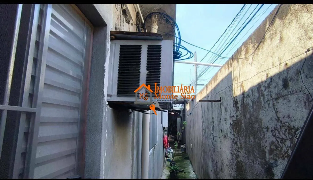Imagem Casa com 2 dormitórios à venda, 150 m² por R$ 320.000,00 - Jardim Santa Inês - Guarulhos/SP