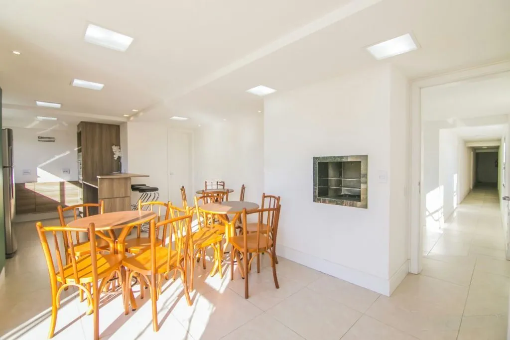 Imagem Apartamento 1 Dormitório com Vaga no Petrópolis