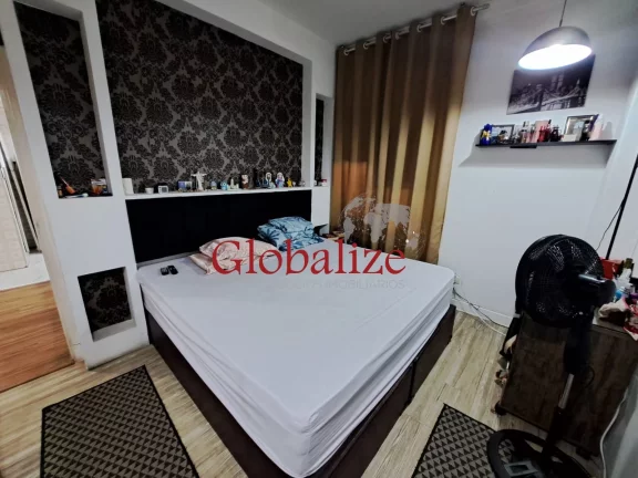 Imagem Apartamento à venda com 94m², 2 quartos, dependência, varanda de frente por R$580.000,00 no Gonzaga em Santos