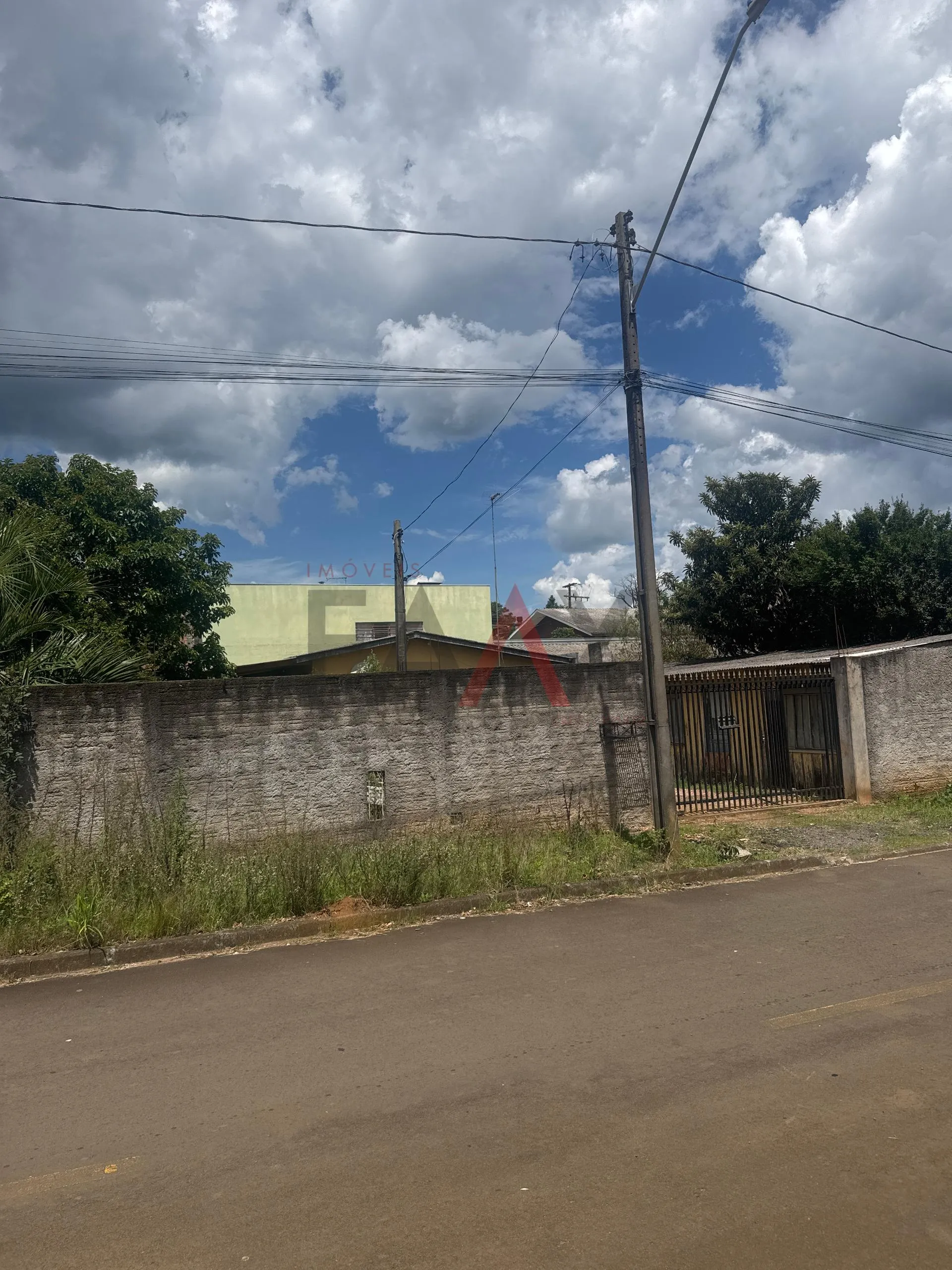 Imagem Terreno à venda,300.00 m no BOQUEIRÃO em GUARAPUAVA - PR
