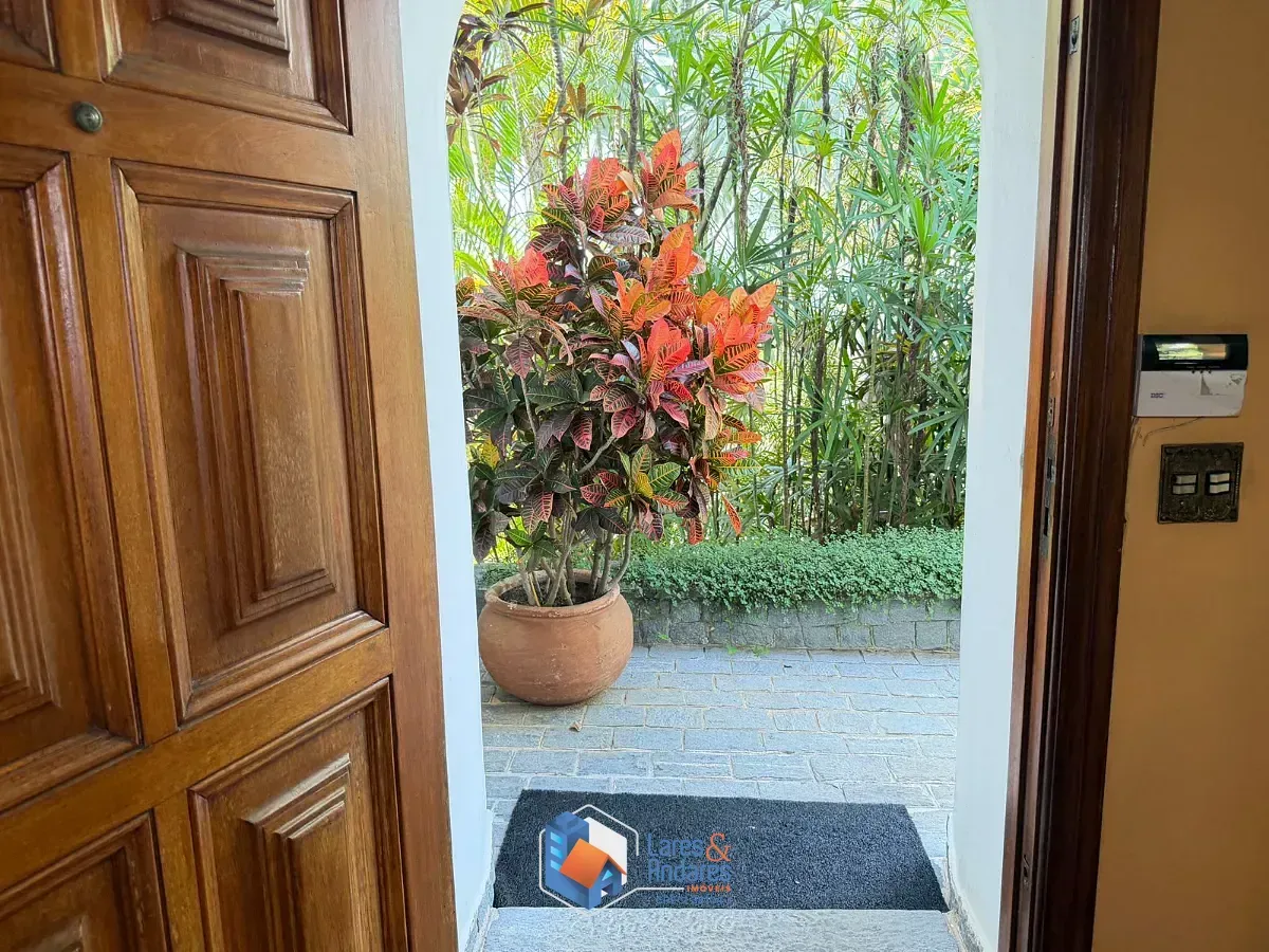 Imagem Casa para venda em Jardim Morumbi com 4 quartos, sendo 2 suítes, 809m²