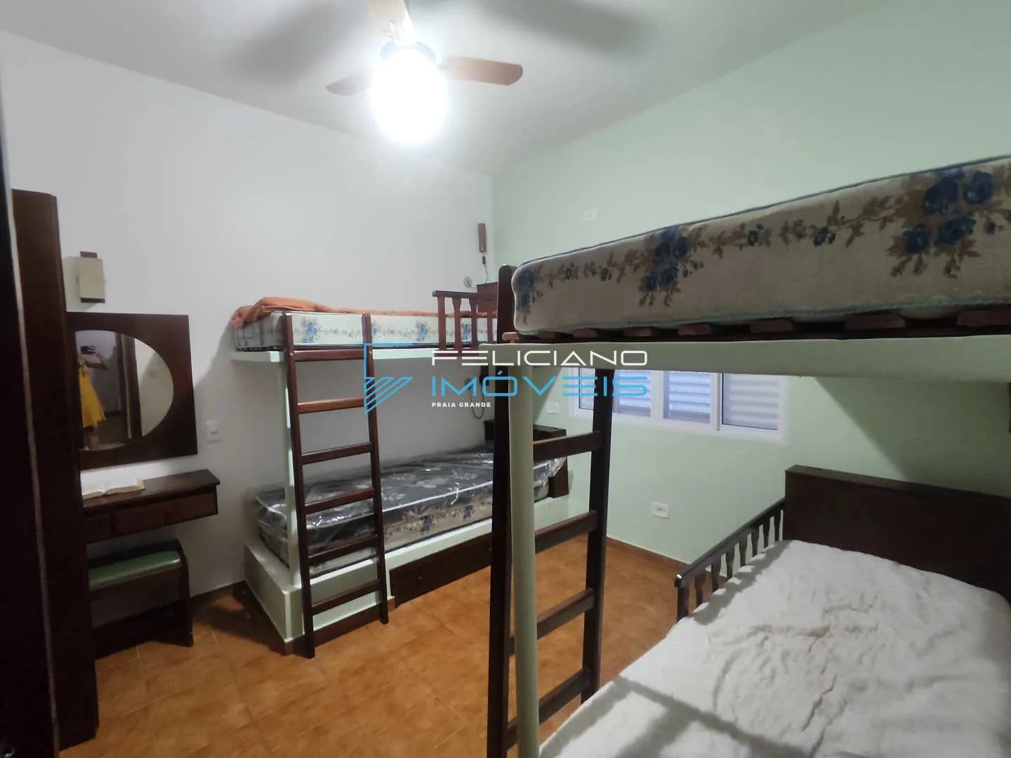 Imagem Casa com 5 quartos, Flórida, Praia Grande - R$ 1.2 mi, Cod: 4860
