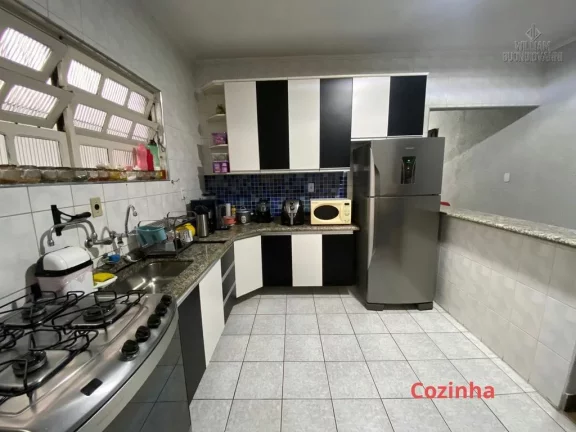 Imagem Casa térrea com 2 dormitórios sendo 2 suítes no bairro Caiçara