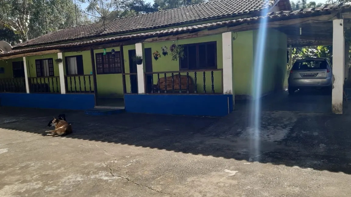 Imagem Chácara à venda 3 Quartos, 1 Suite, 3 Vagas, 500M², Colméia, Pindamonhangaba - SP