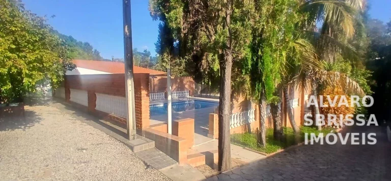 Imagem Oportunidade Permuta. Chácara com 2 dormitórios à venda, 2120 m² - Chácara Flórida - Itu/SP