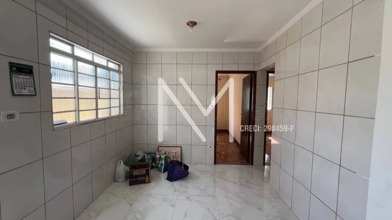 Imagem Casa para Venda 3 Quartos Edícula com WC 150m² - Bairro Santana
