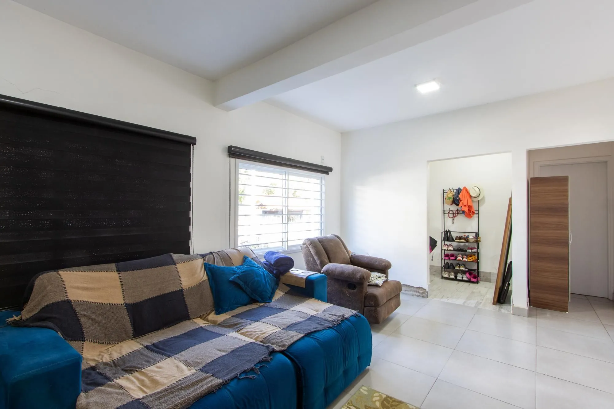 Imagem Casa 3 Dormitórios no Bairro Tristeza com 2 Vagas de Garagem