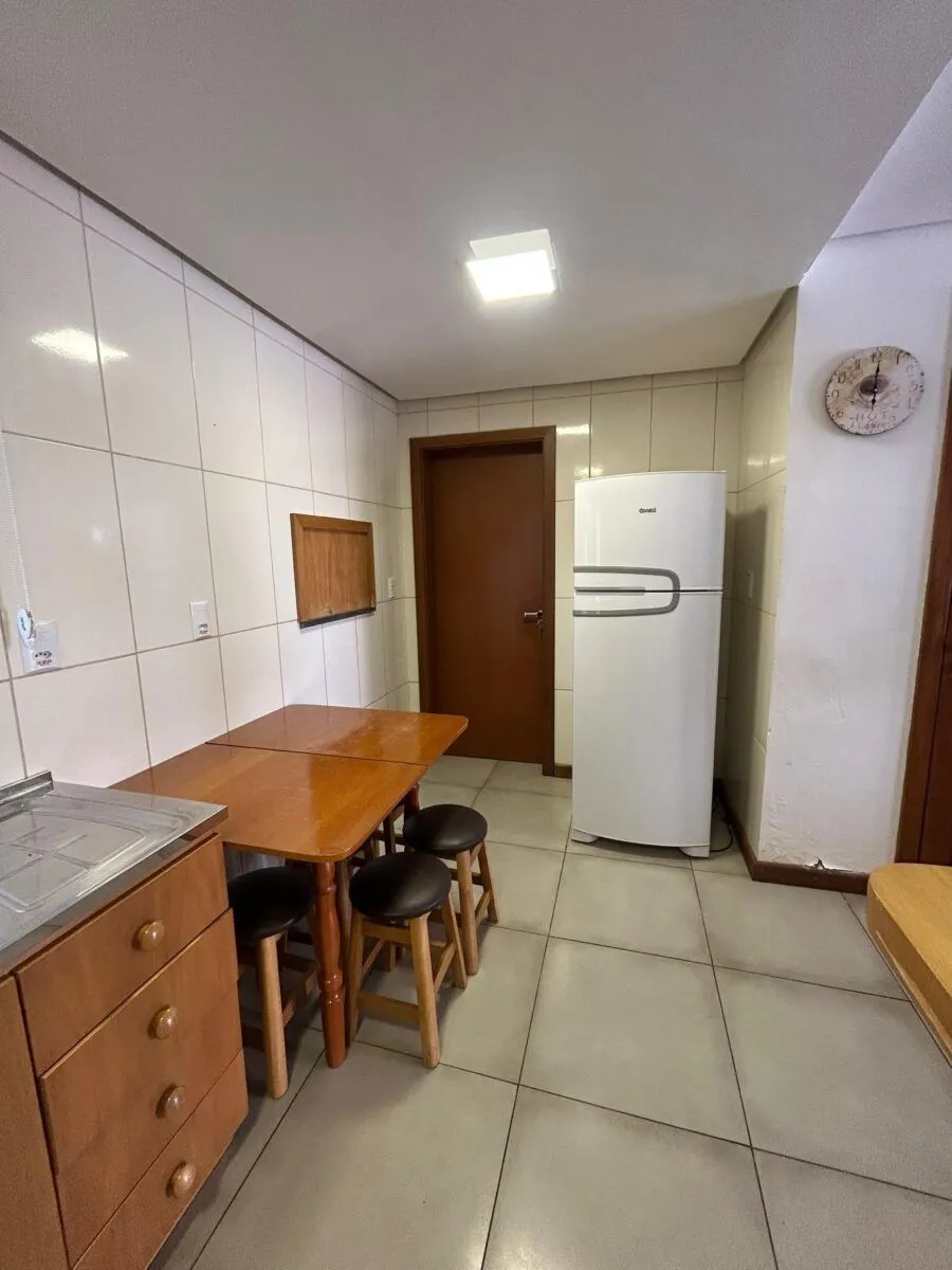 Imagem Casa em Canela no bairro Vila Maggi de 4 dormitórios