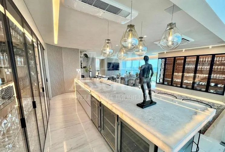 Imagem Cobertura de Luxo mobiliada em Balneário Camboriú - Frente mar