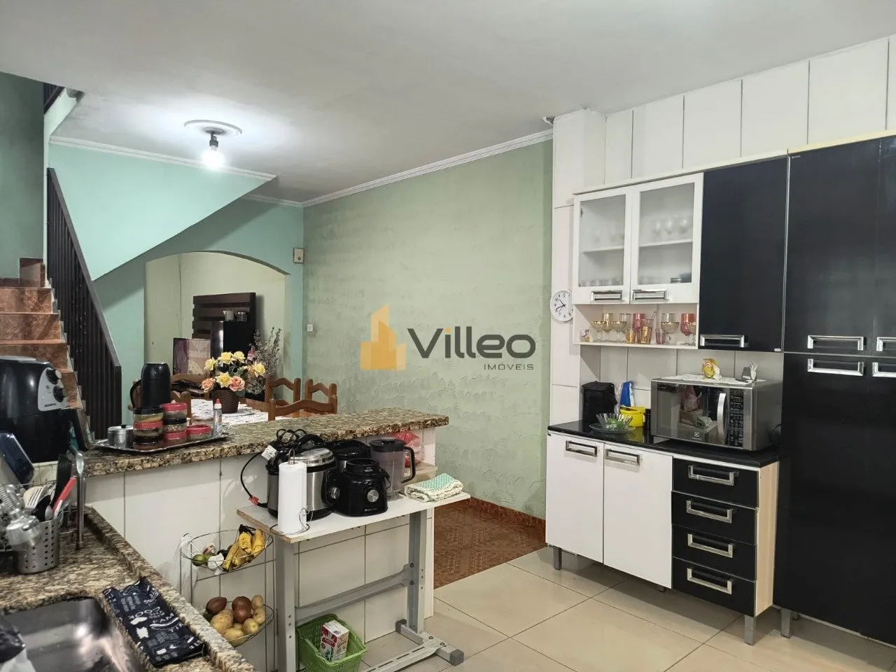 Imagem Apresentamos esta residência elegante e funcional localizada no Jardim Itanguá II, uma região em ...