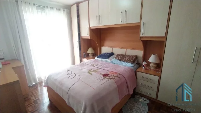 Imagem Sobrado a venda 03 quartos c/suíte, 03 vagas no Xaxim em Curitiba PR
