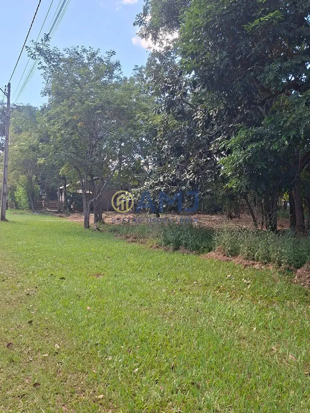 Imagem Terreno no Condomínio de Chácaras Countryville - Hidrolândia/GO