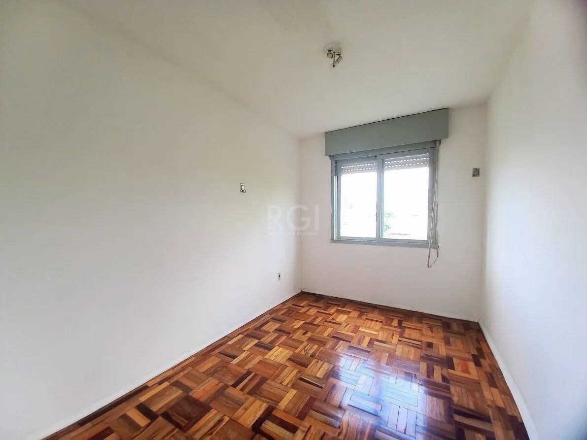 Imagem Apartamento para Venda - 59m², 2 dormitórios, 1 vaga - Passo da Areia