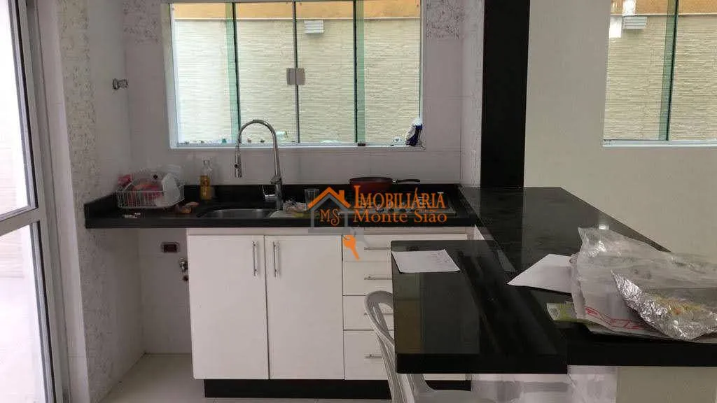 Imagem Sobrado com 4 dormitórios à venda, 200 m² por R$ 889.000,00 - Água Fria - São Paulo/SP