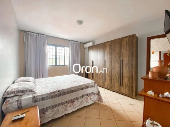 Imagem Sobrado à venda, 360 m² por R$ 550.000,00 - Residencial Solar Ville - Goiânia/GO