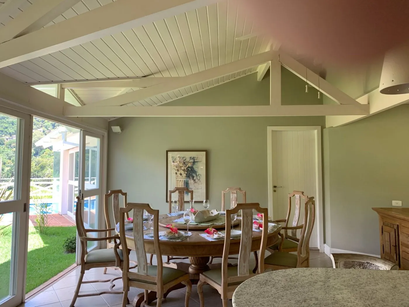 Imagem Casa em Condomínio para Venda em Petrópolis / RJ no bairro Nogueira