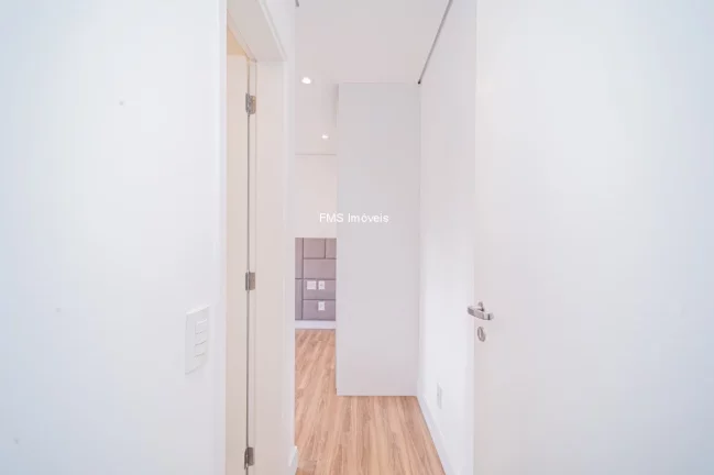 Imagem Apartamento à venda no Brooklin com 2 quartos, 1 suíte, 1 sala, 2 banheiros, 1 vaga e 74m²!