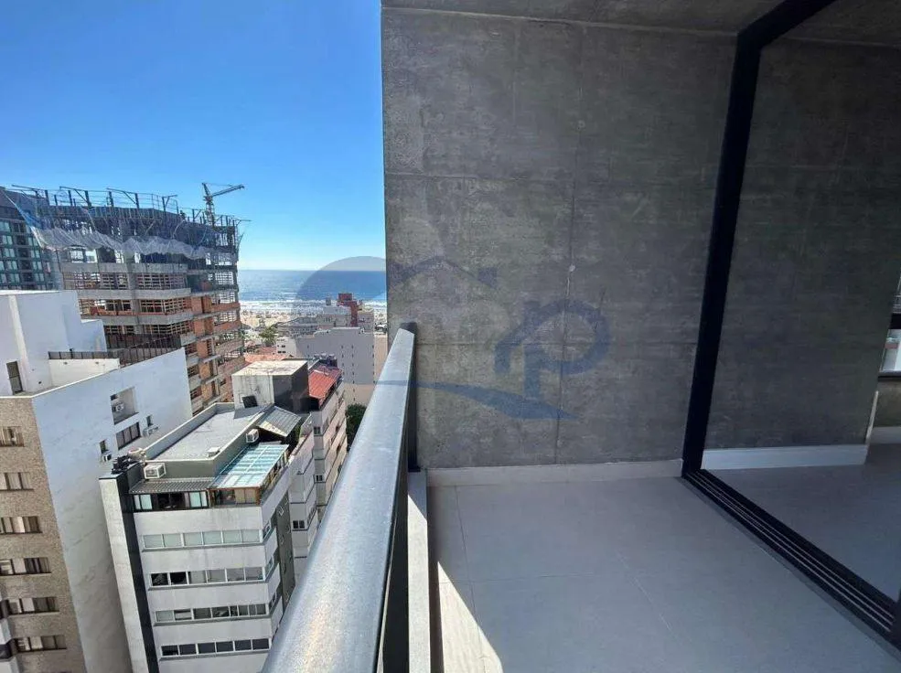 Imagem Apartamento a venda com 2 dormitorios no centro de Torres/RS