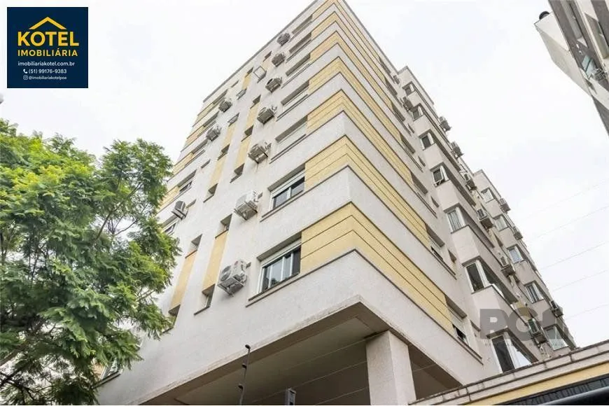 Imagem Apartamento de 2 quartos, suíte e 2 vagas garagem bairro São João Porto Alegre