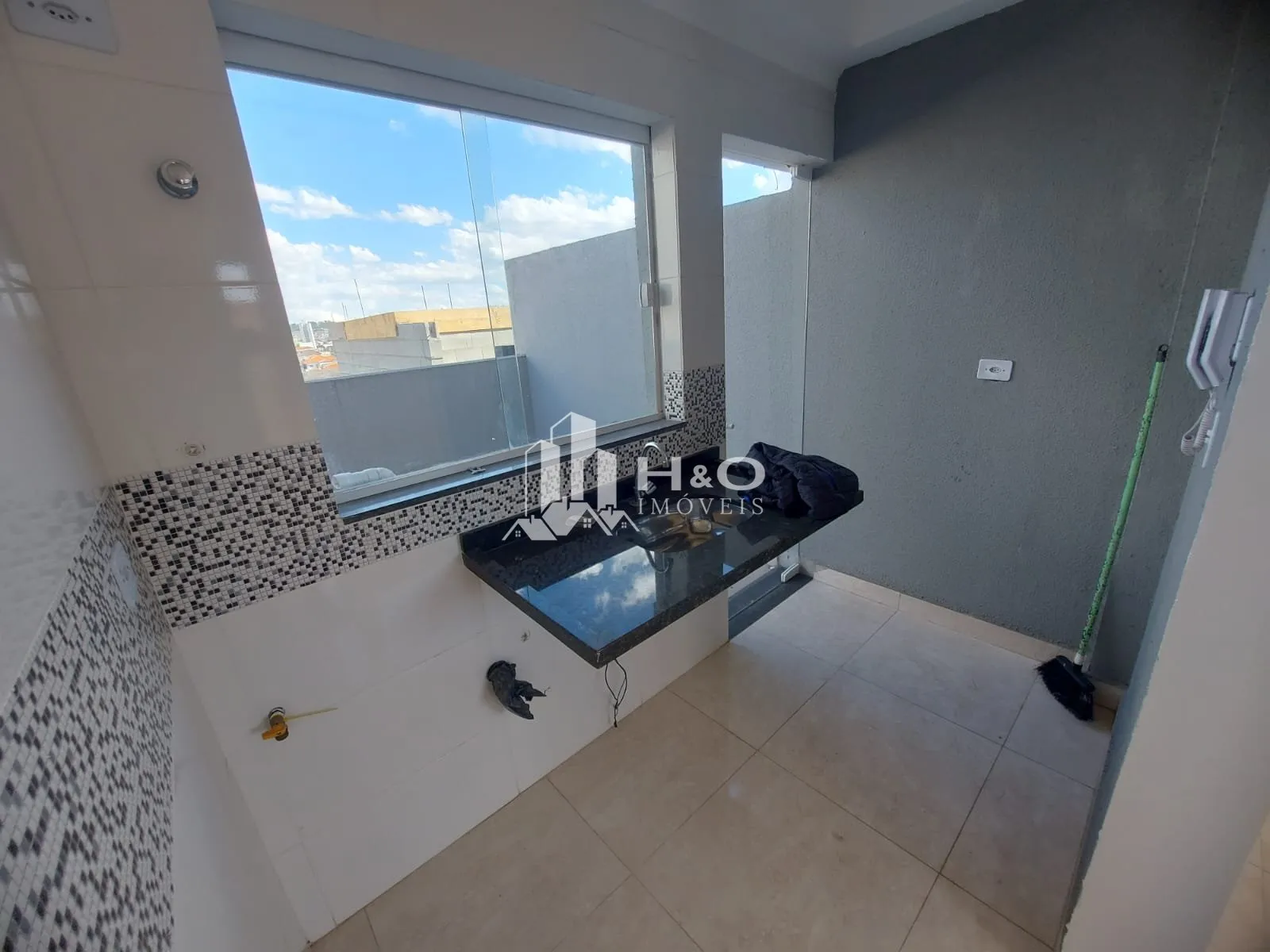 Imagem Apartamento à venda na Vila Dalila - 2 dormitórios, quintal grande, Fácil acesso ao Metrô