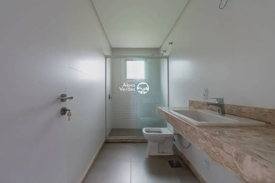 Imagem Vende-se Apartamento em Gramado, Vila Jardim, com 3 quartos