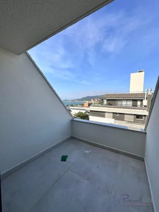 Imagem Unidade frente Cesar Nascimento. Cobertura Duplex, um luxo! Possui 3 suítes, todas com sacada e vis...