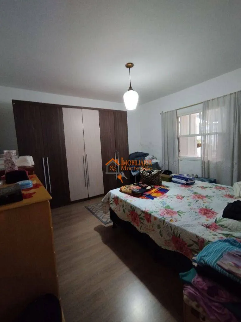 Imagem Casa com 2 dormitórios à venda, 360 m² por R$ 700.000,00 - Jardim Vila Galvão - Guarulhos/SP