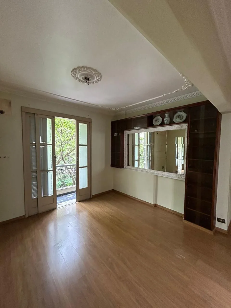 Imagem Apartamento com 03 quartos e 02 banheiros no Centro Histórico de Porto Alegre