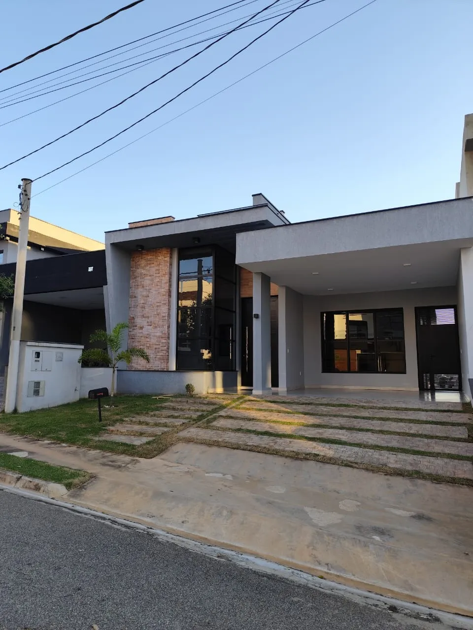 Imagem Casa à Venda no Condomínio Ibiti Reserva ? 3 Suítes, Hidromassagem, Escritório e Área Gourmet