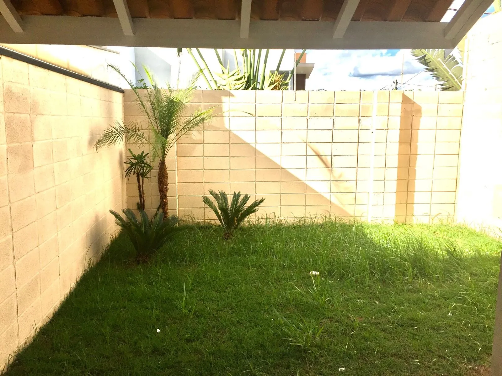 Imagem Sobrado no Condomínio Village Salermo, na região do Campolim
