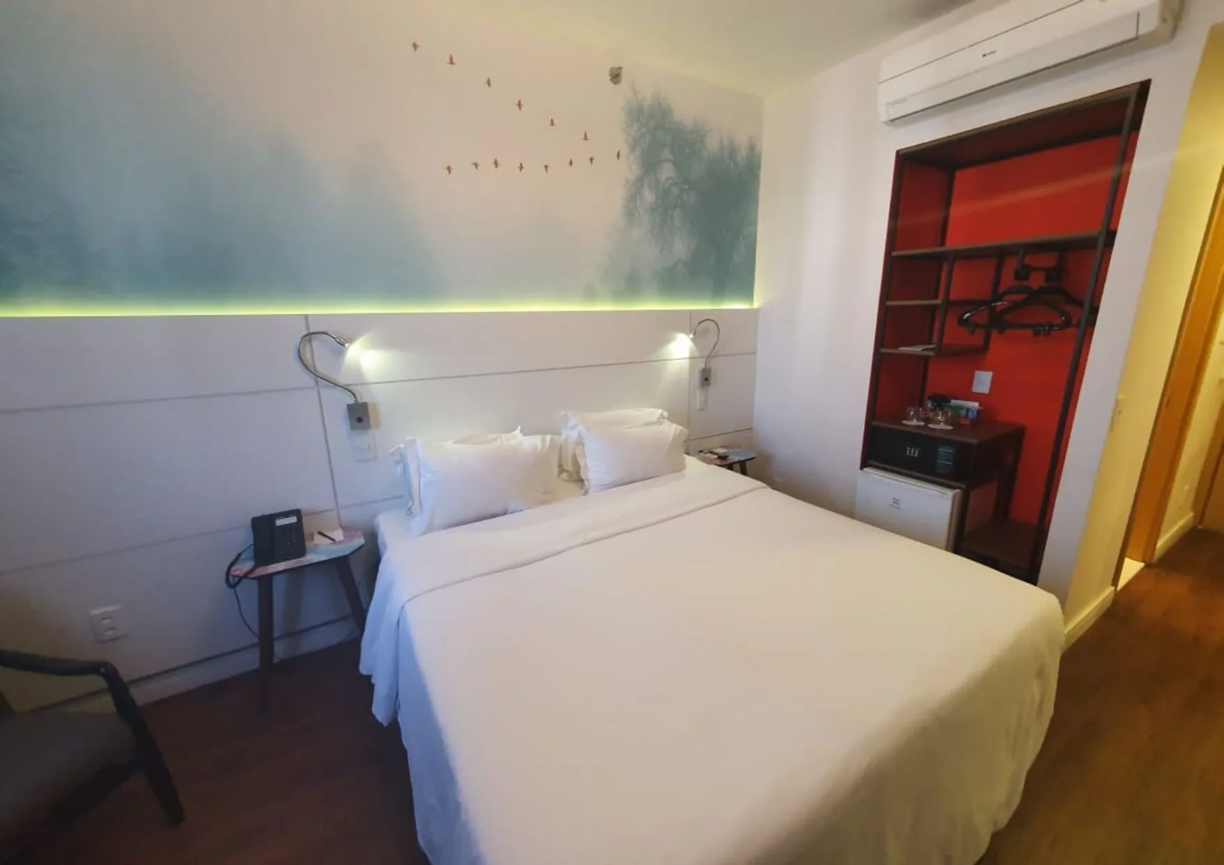 Imagem Apartamento à venda em Porto Alegre, Cidade Baixa, com 1 quarto, 22.98m2