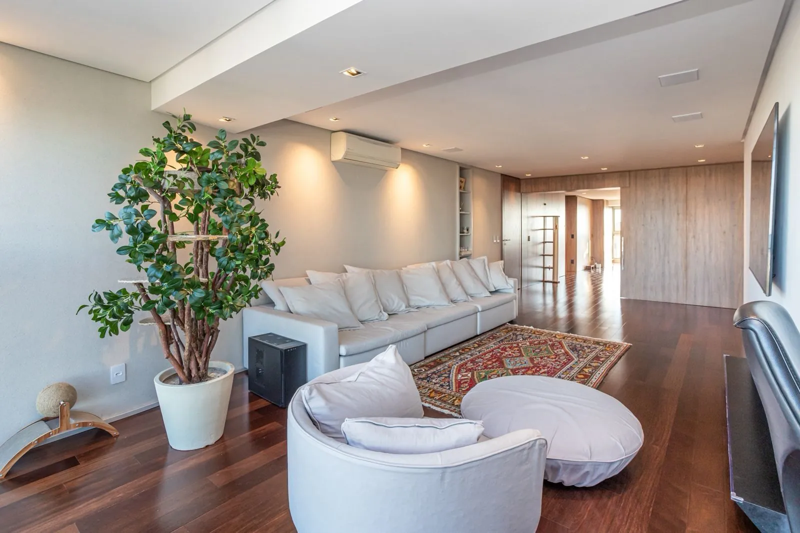 Imagem Apartamento de Luxo mobiliado com vista definitiva e automação- Três Figueiras