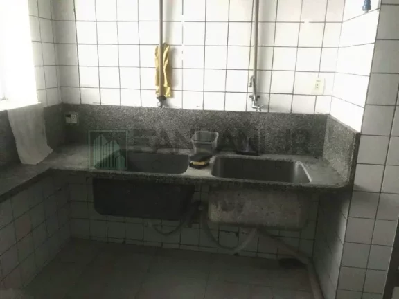Imagem Imóvel comercial de alto padrão no Jardim Paulista: 5 salas, 6 banheiros, 3 vagas, 588m² - São Paulo-SP