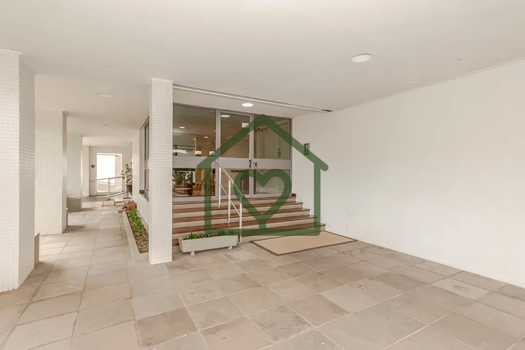 Imagem Apartamento à venda no bairro Auxiliadora, Localizado na rua Silva Jardim, próximo da Av 24 de Out...